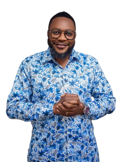 Chargé des relations publiques